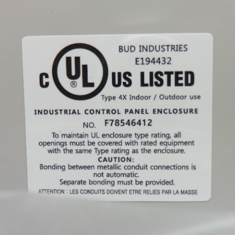 Bud Industries 13.78 x 9.84 x 5.9 in IP66 Outdoor Clear Door Enclosure NBF-32422