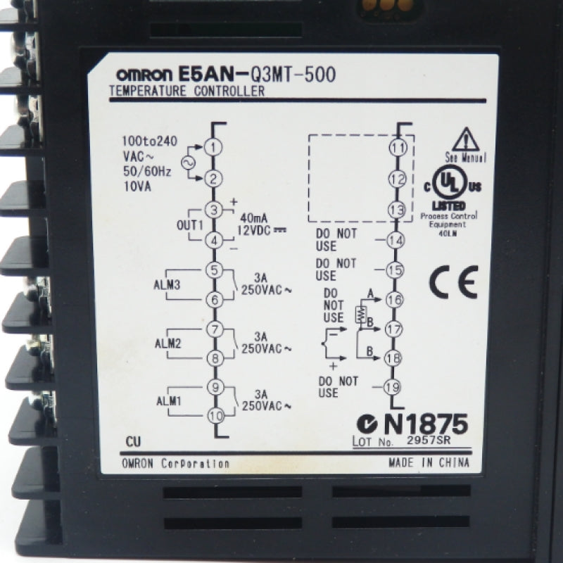 Omron E5AN-Q3MT-500 100-240V Multi-Range Temperature Controller