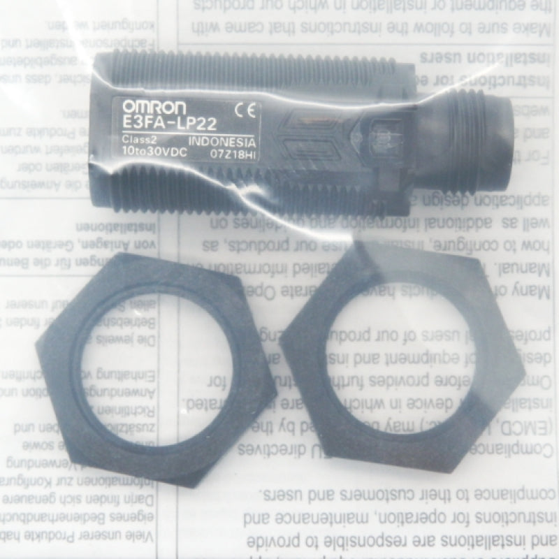 Omron M18 Photoelectric Sensors E3FA-LP22