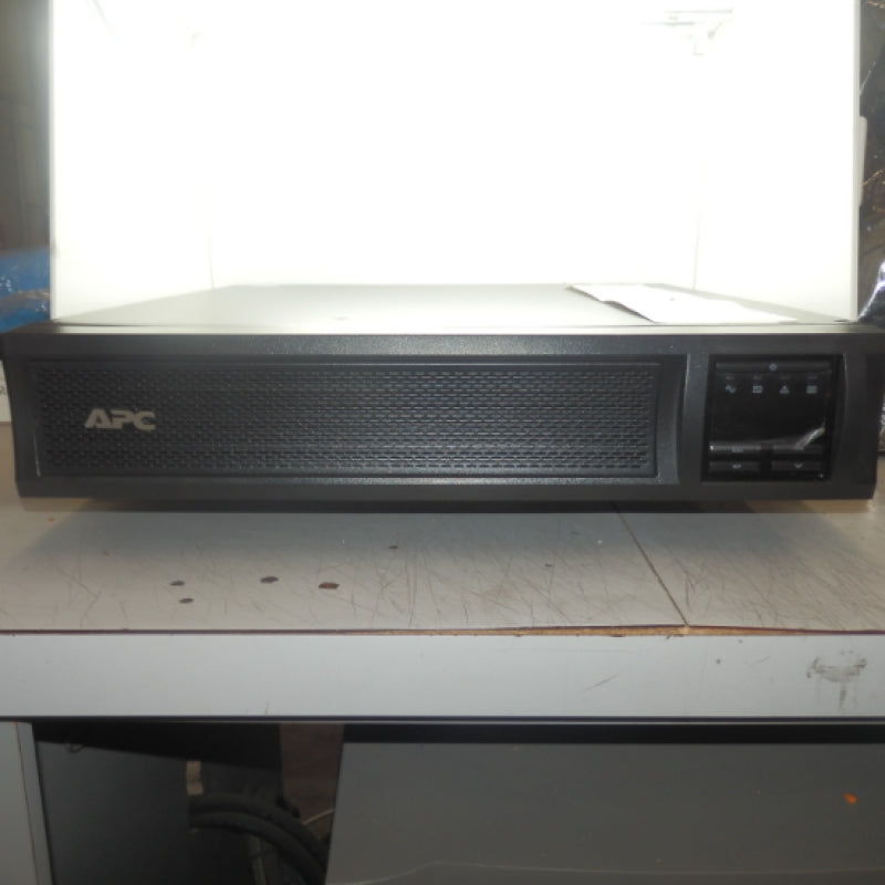 APC SMX1500RMI2U 120V Smart-UPS X 1500VA Rack/Tower LCD 120V