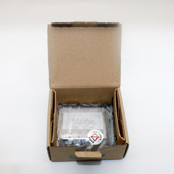 Radiall USA R585313230 SPDT 50Ohm IC General Purpose RF Switch