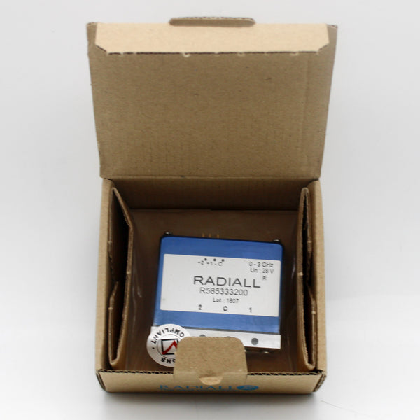Radiall USA R585333200 SPDT 50Ohm IC General Purpose RF Switch