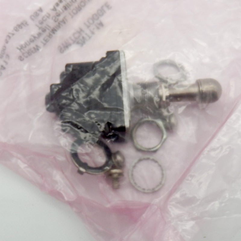 Honeywell 31NT91-2F SPST 15A 125V Toggle Switch