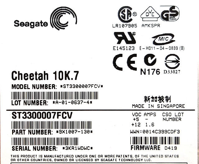 EMC Seagate 10K 300GB FC Fibre Channel Hard Drive ST3300007FCV 100-880-894