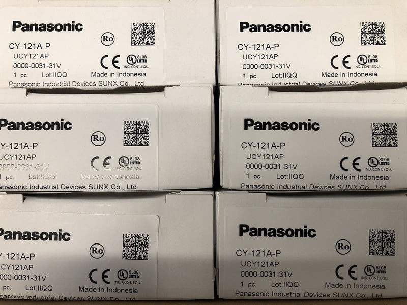 Panasonic M18 0.1m Range PNP Photoelectric Diffuse Reflective Sensor CY-121A-P